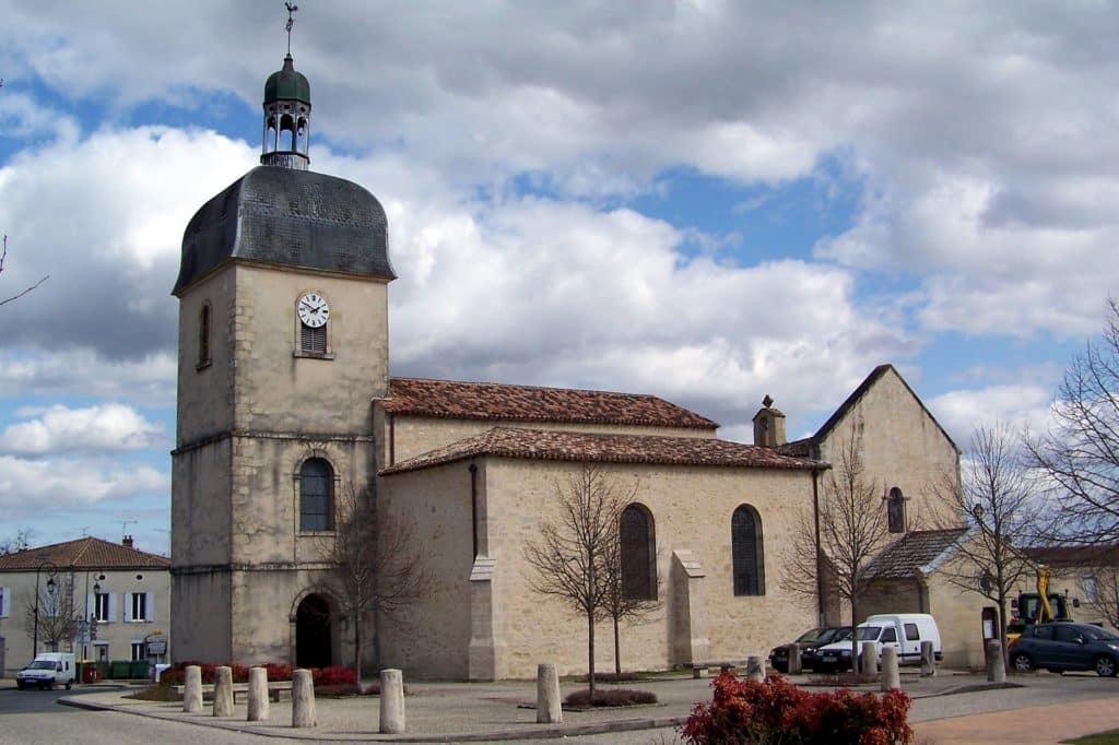 Photo de l'église Saint-Martin à Landiras, en sud gironde.
