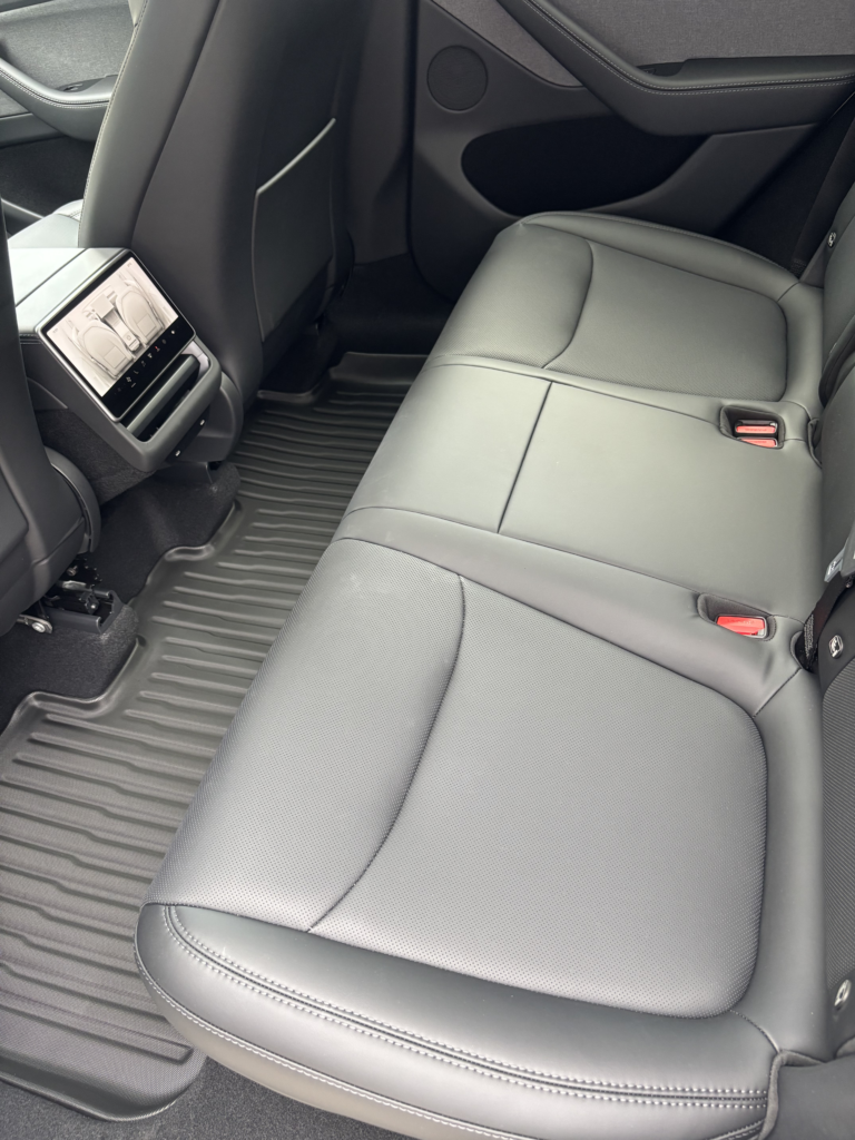 Intérieur du véhicule de Assistance Taxi Sud-Gironde, taxi médical conventionné en Gironde.